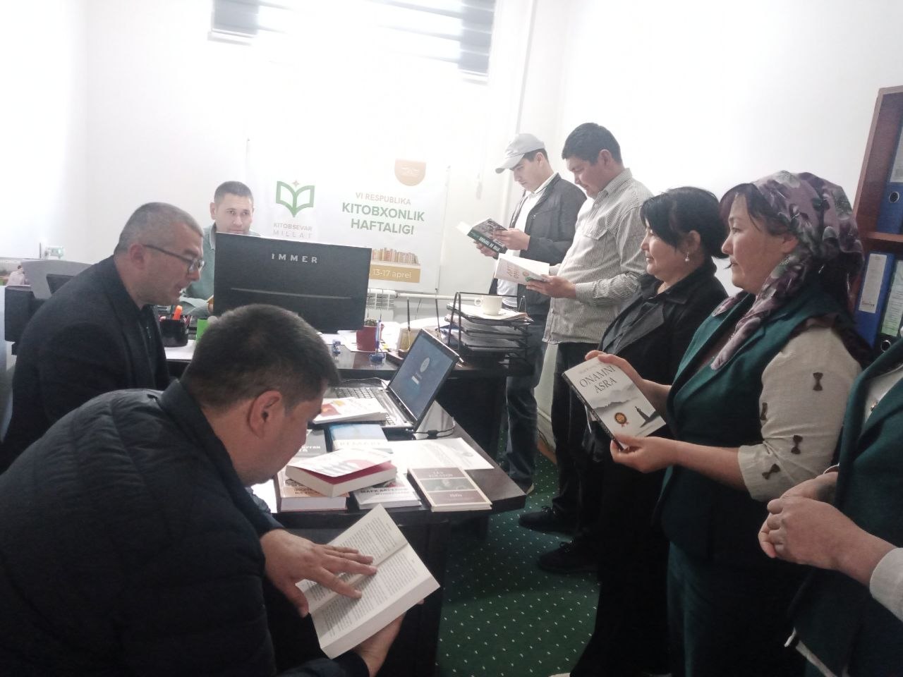 "To'xtang mutolaa vaqti" shiori ostida davra suhbati
